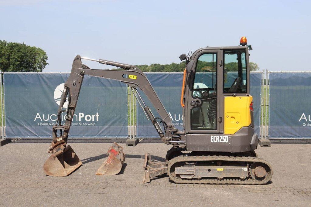 Minigraver Volvo ECR25D Diesel 2023