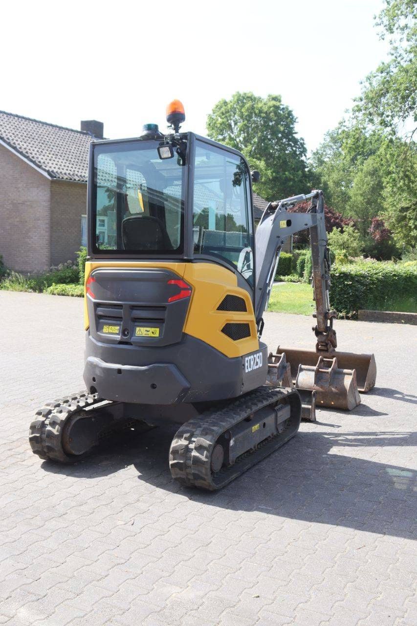 Minigraver Volvo ECR25D Diesel 2023