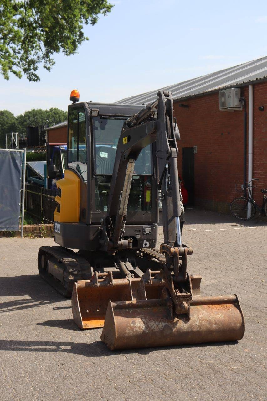 Minigraver Volvo ECR25D Diesel 2023