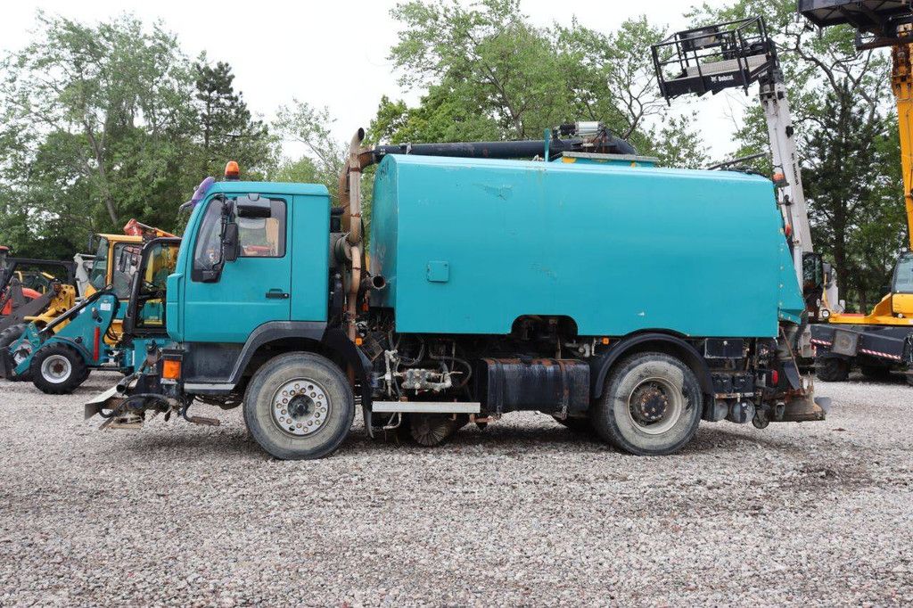 Straßenkehrmaschine MAN VIAJET 7 R/HS Diesel 2005