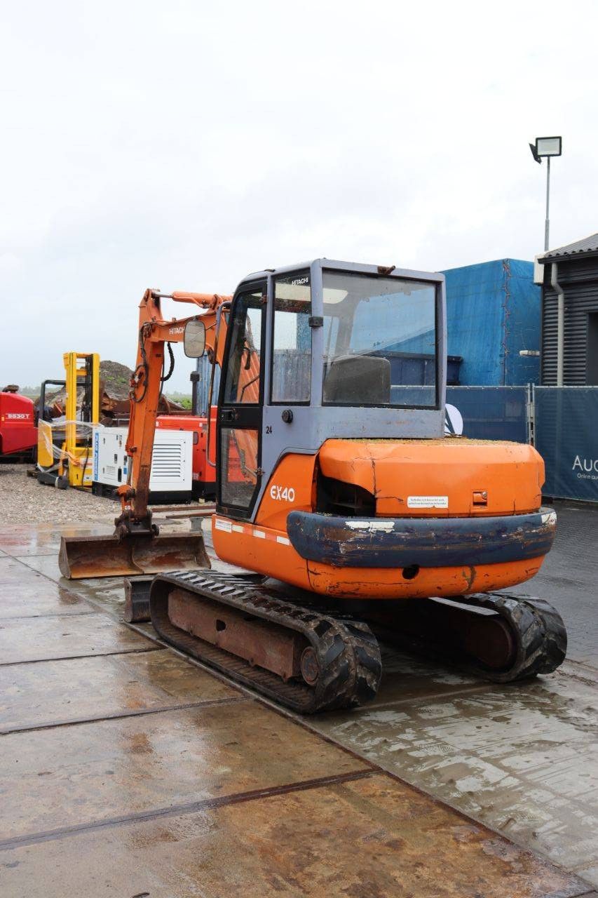 Rupsgraafmachine Hitachi EX40-2 Diesel 26.5kW 2000