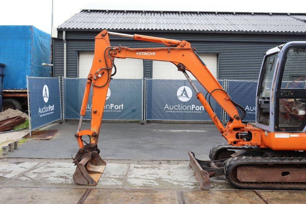 Rupsgraafmachine Hitachi EX40-2 Diesel 26.5kW 2000