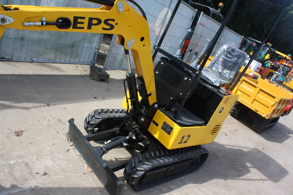 Mini excavator Nuoman EPS NM-E12 Diesel 7kW Demo