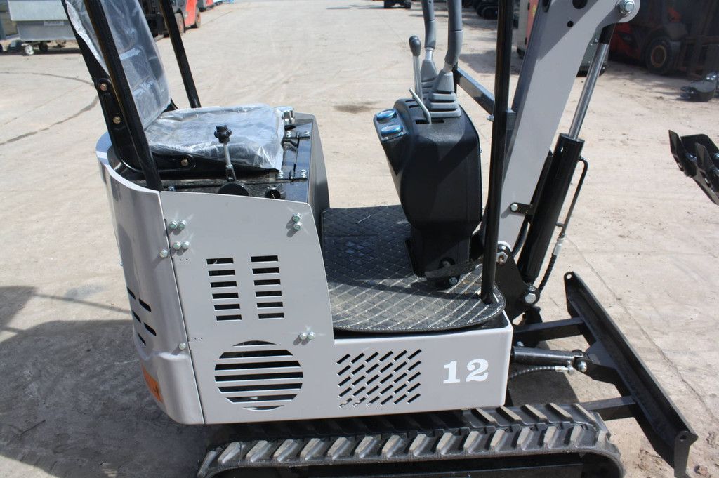 Minigraver Nuoman EPS NM-E12 Diesel Demo
