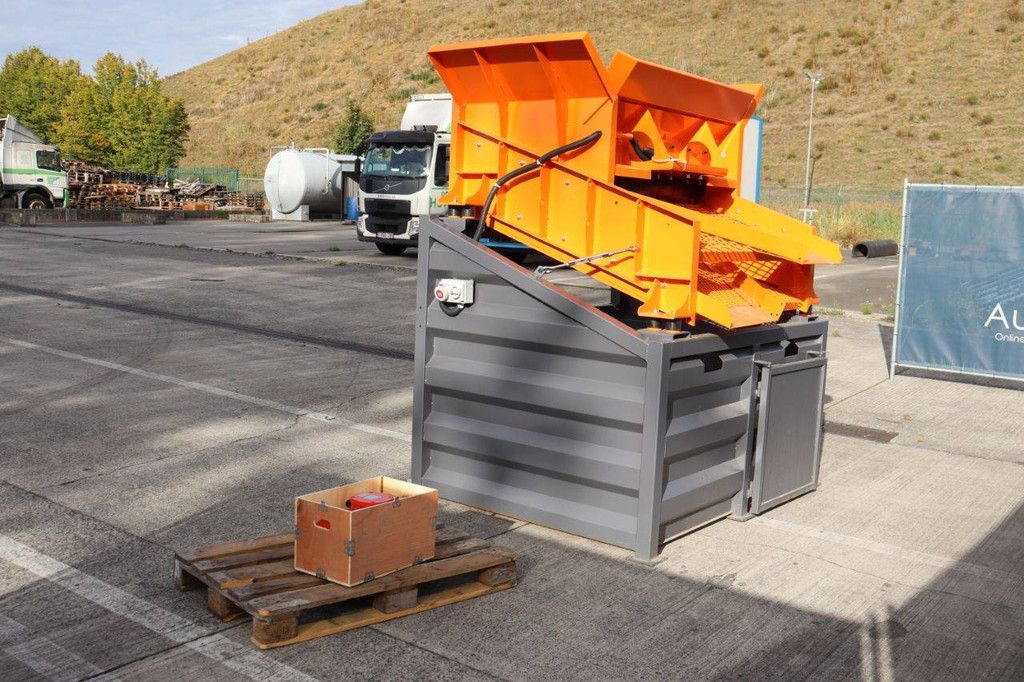 Vibrating Screen 004-05-68-01 Electric 380V 2025