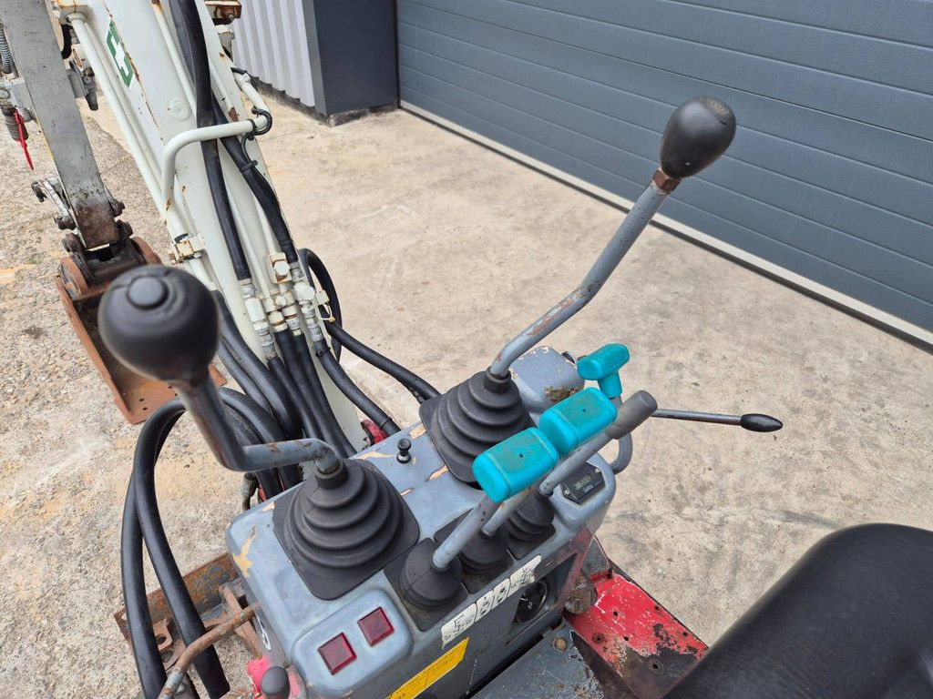 Minigraver Takeuchi TB108 Diesel 7.5kW 2013