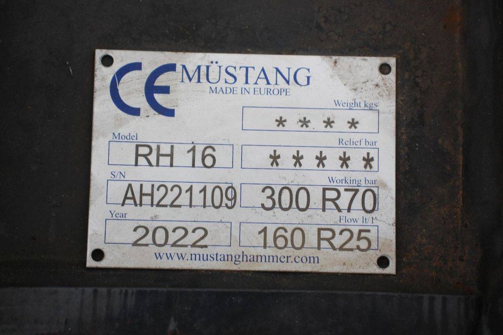 Mustang RH16 Concrete Crusher 2022 New