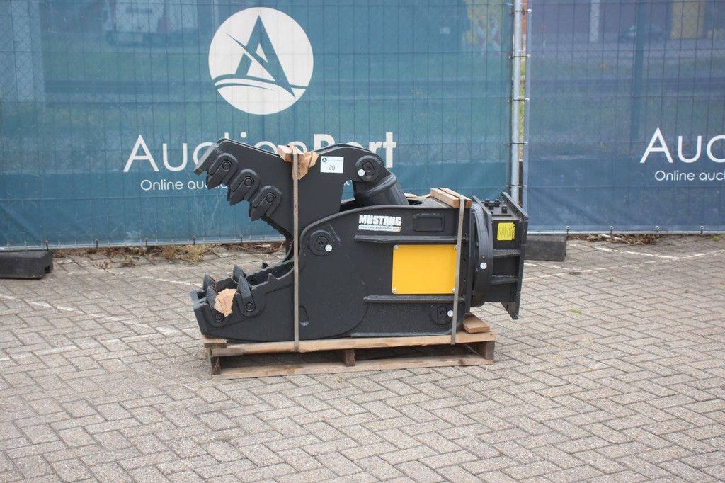 Mustang RH12 Betonbrecher 2022 Neu