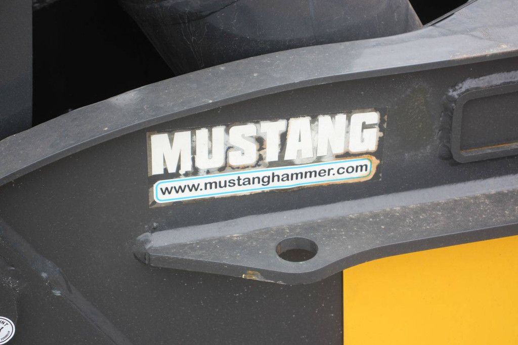 Mustang RH12 Betonbrecher 2022 Neu