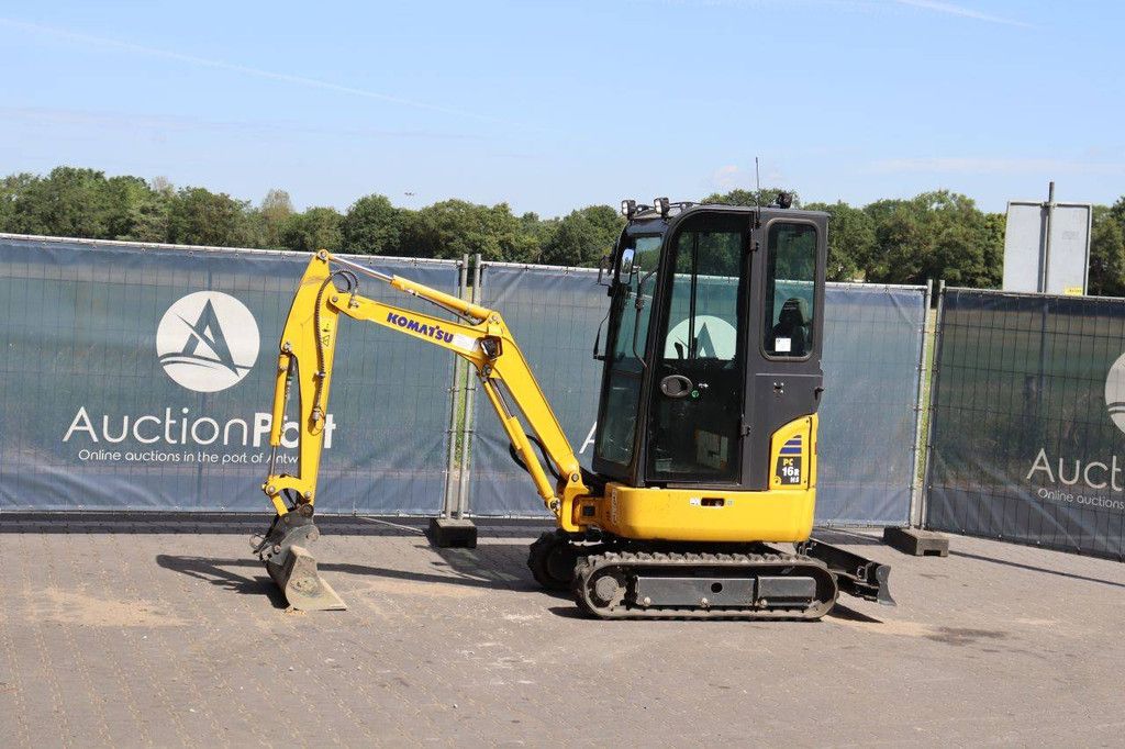 Minigraver Komatsu PC16R-3HS Diesel 2024