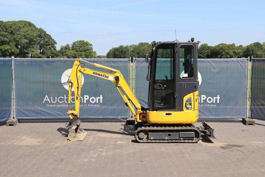 Minigraver Komatsu PC16R-3HS Diesel 2024