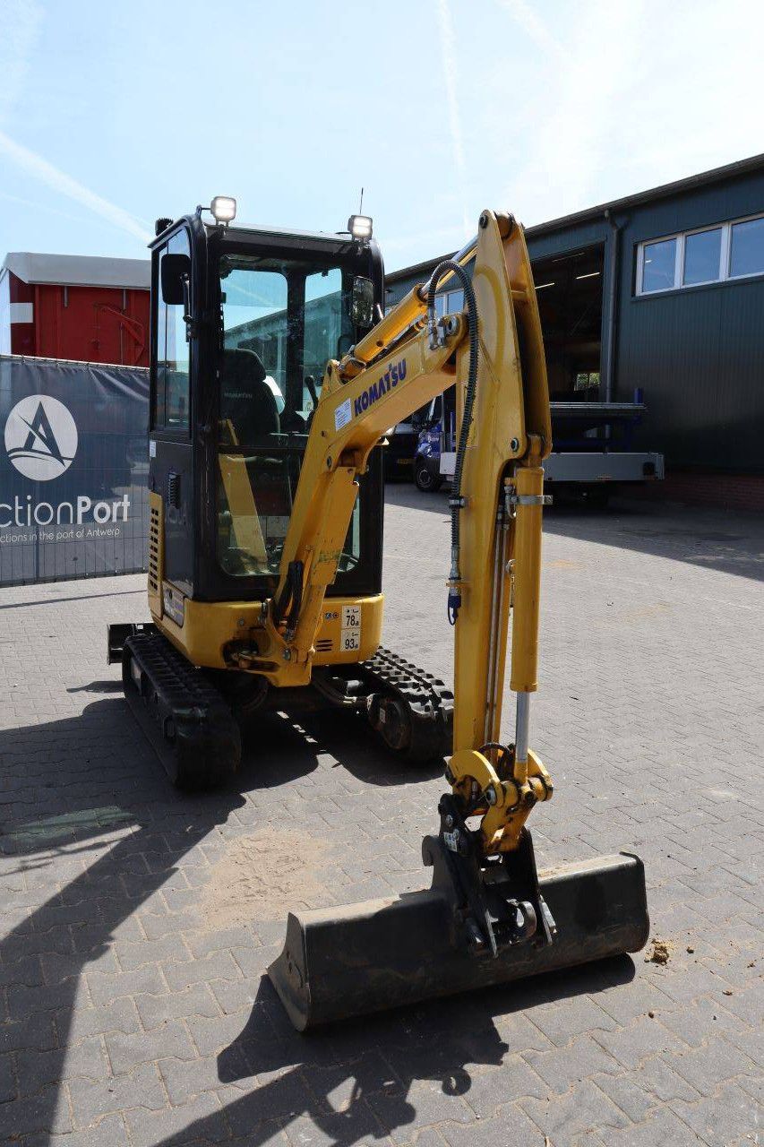 Minigraver Komatsu PC16R-3HS Diesel 2024