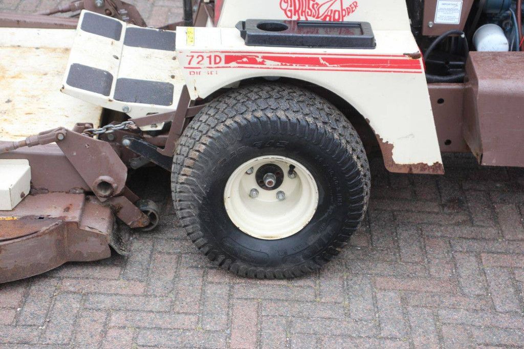Grasshopper 721D Diesel-Aufsitzmäher