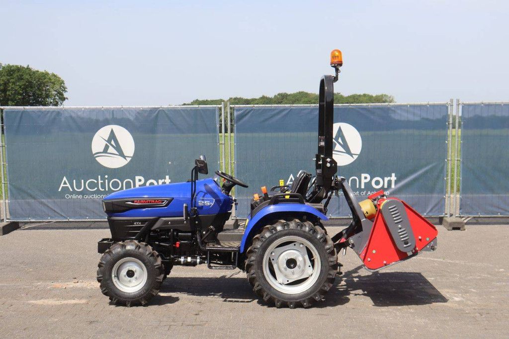 Farmtrac 26H Diesel-Kleintraktor 2026 Neu mit Schlegelmäher