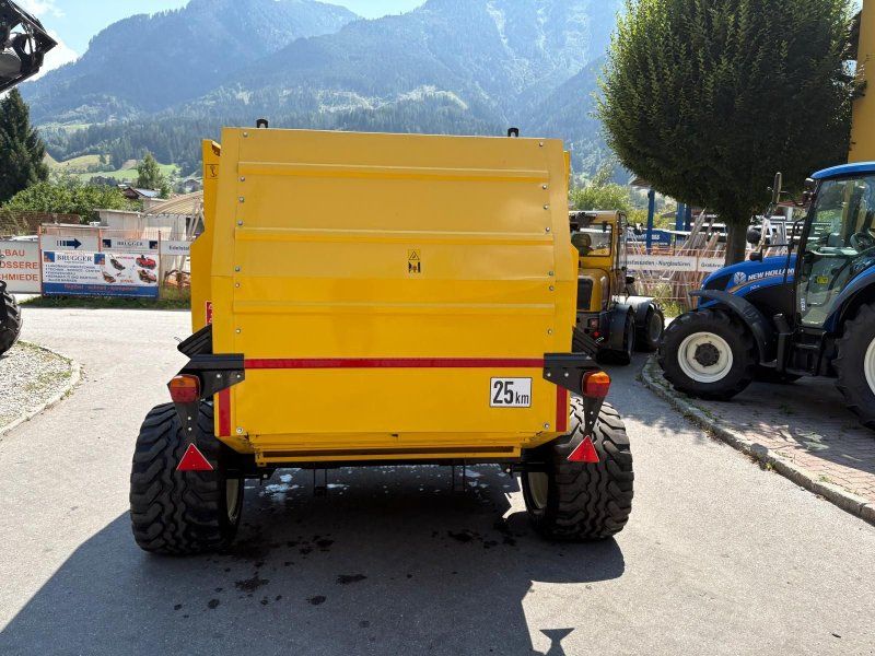 New Holland Rund BR 6090