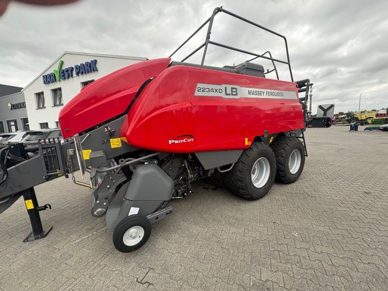 Massey Ferguson 2234 XD LB ProCut *Nur 3660 Ballen*