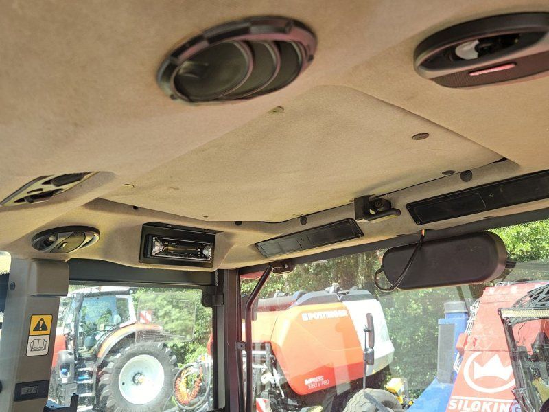 Case IH JX100U
