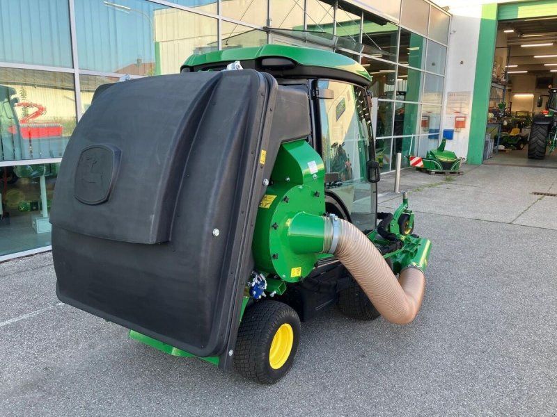1585