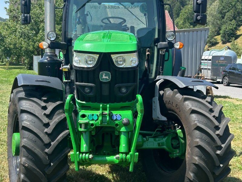 John Deere 6155R