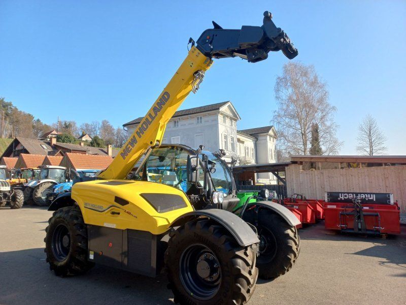 New Holland TH 7.42 Plus