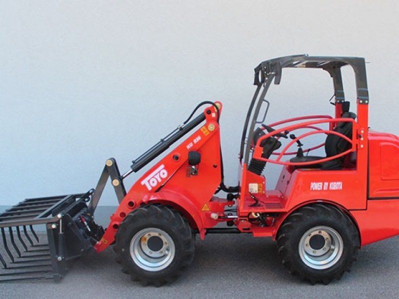 Toyo Kubota 836 II Bügel Stage V 310 Hubmast