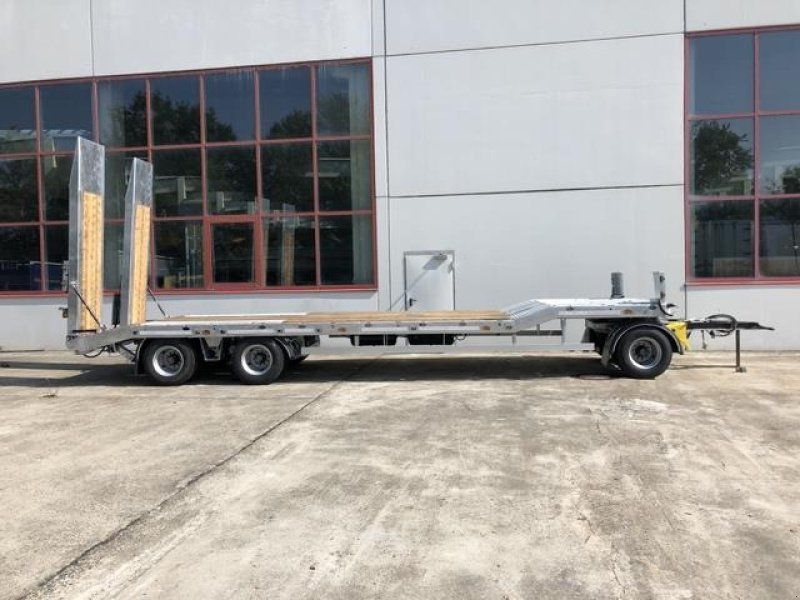 Möslein T3-6,60 VB F 3 Achs Tieflader- , Verbreit