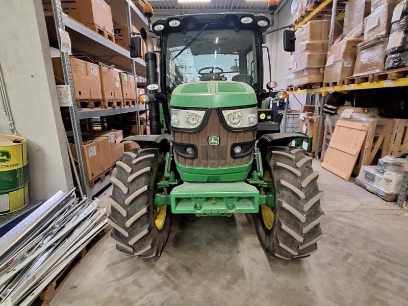 John Deere 6105R