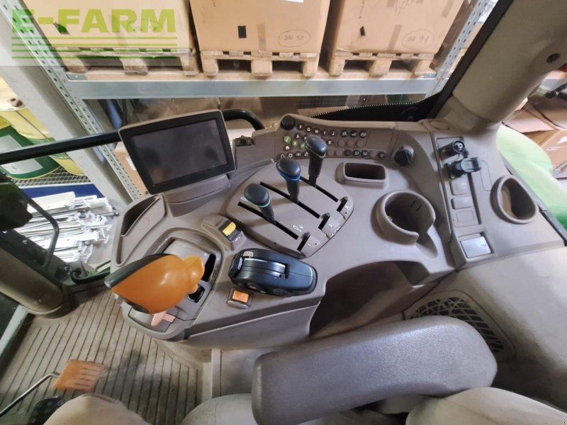 John Deere 6105R
