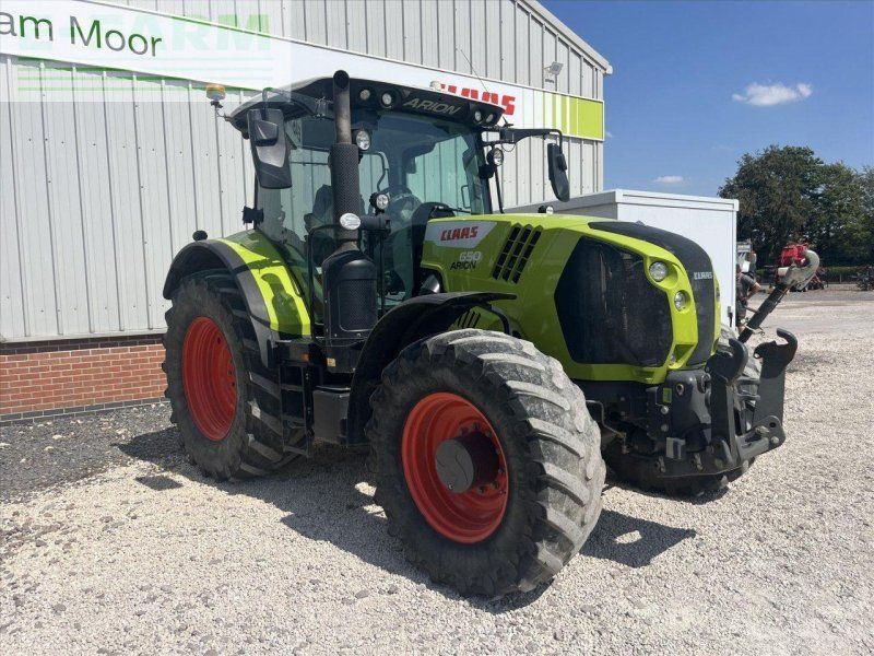 Claas ARION 650 HEXASHIFT