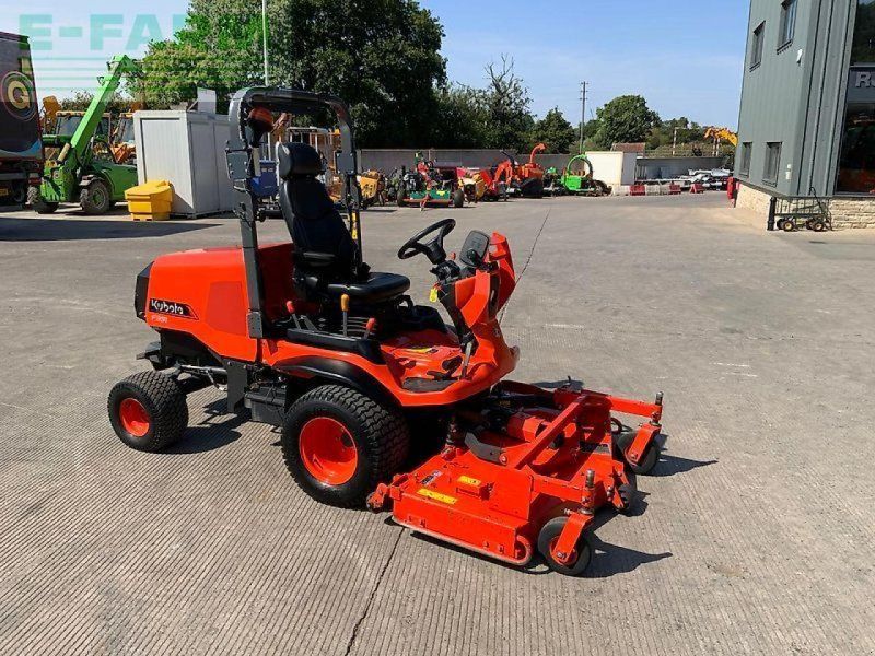 Kubota f391 out front  (st27365)