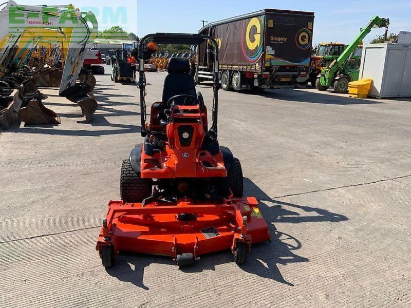 Kubota f391 out front  (st27365)
