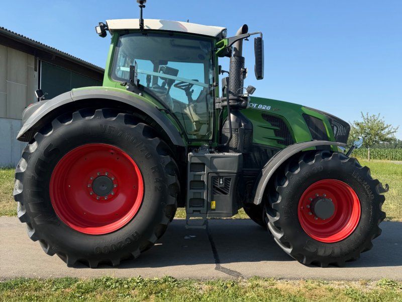 Fendt 828 Vario ProfiPlus