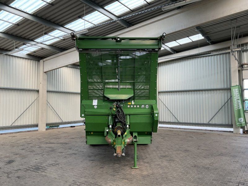 Krone TX 560