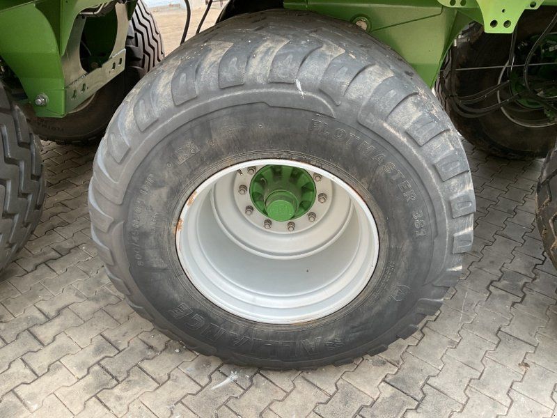 Krone TX 560