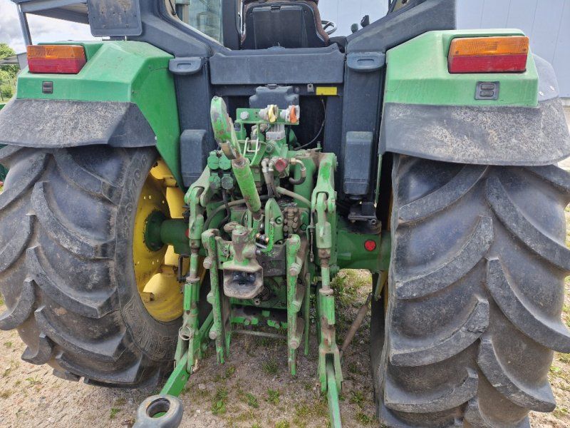 John Deere 6410