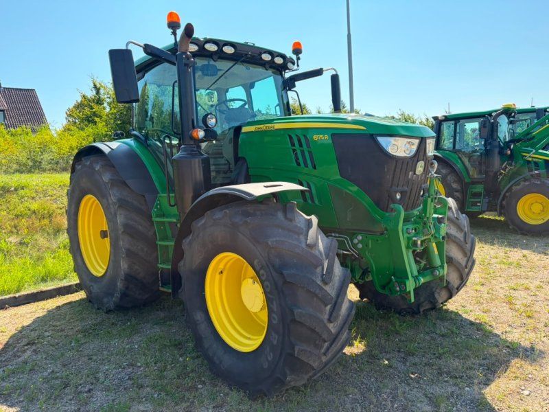 John Deere 6175R