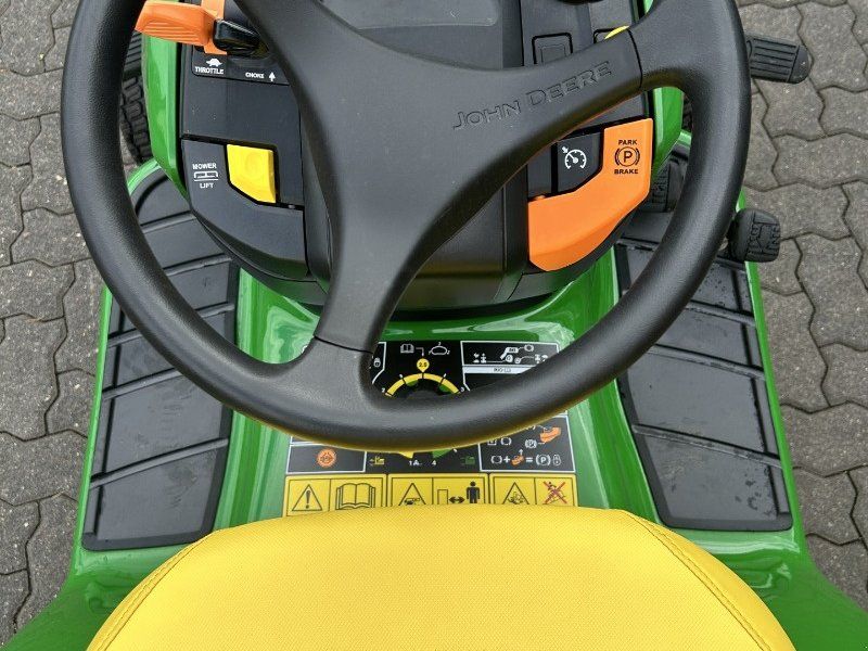 John Deere X380