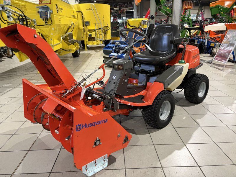 Husqvarna PF 21 Allrad mit 122XP Mähdeck & Schneefräse
