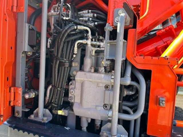 Hitachi ZX 170 W-5 B