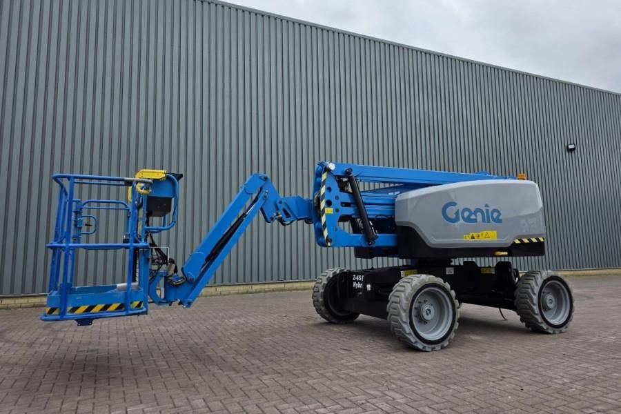 Genie Z-45 FE/DC Valid inspection, Hybrid, Rough Terrain