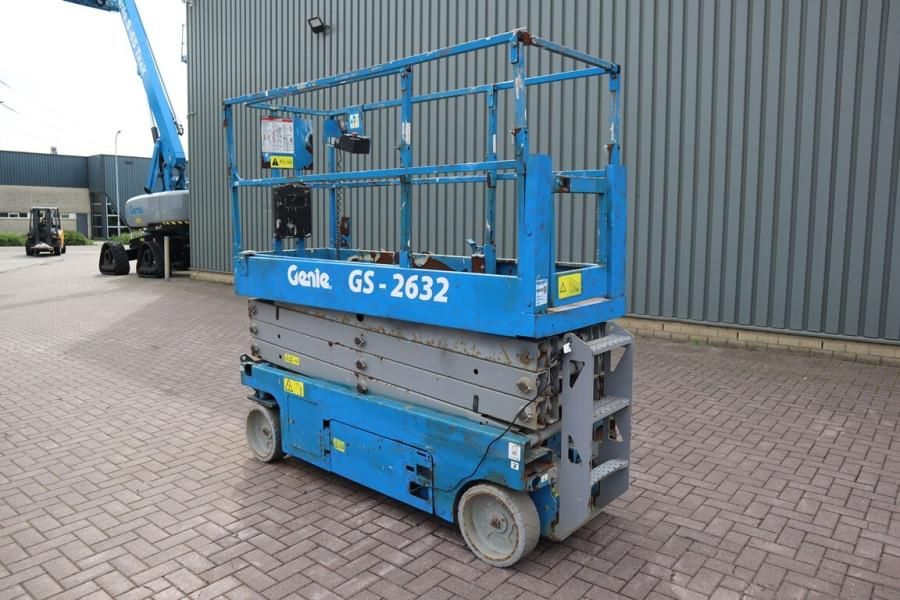 Genie GS2632 Electric, 10m Working Height, 227kg Capacit