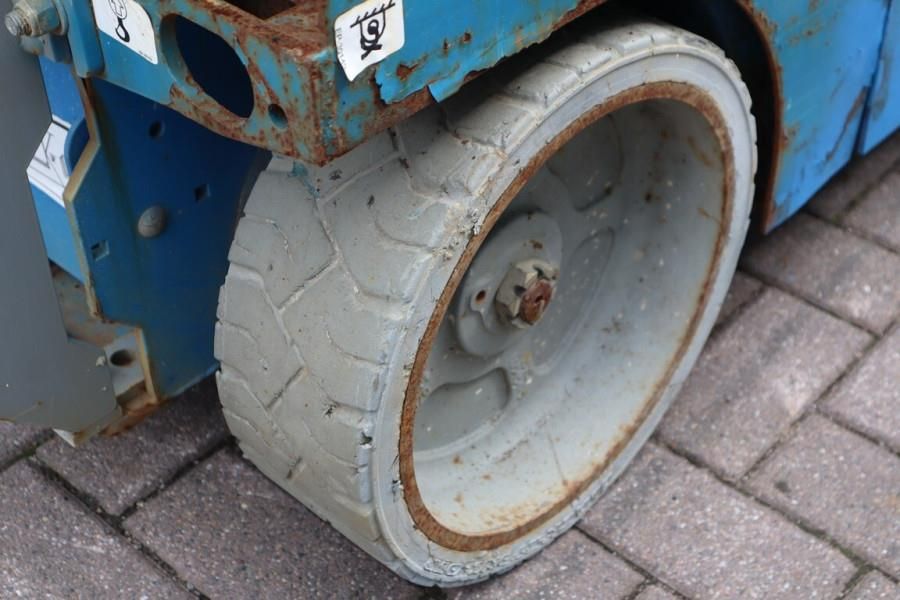Genie GS2632 Electric, 10m Working Height, 227kg Capacit