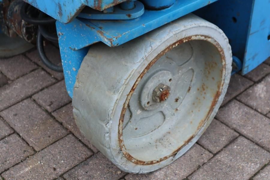 Genie GS2632 Electric, 10m Working Height, 227kg Capacit