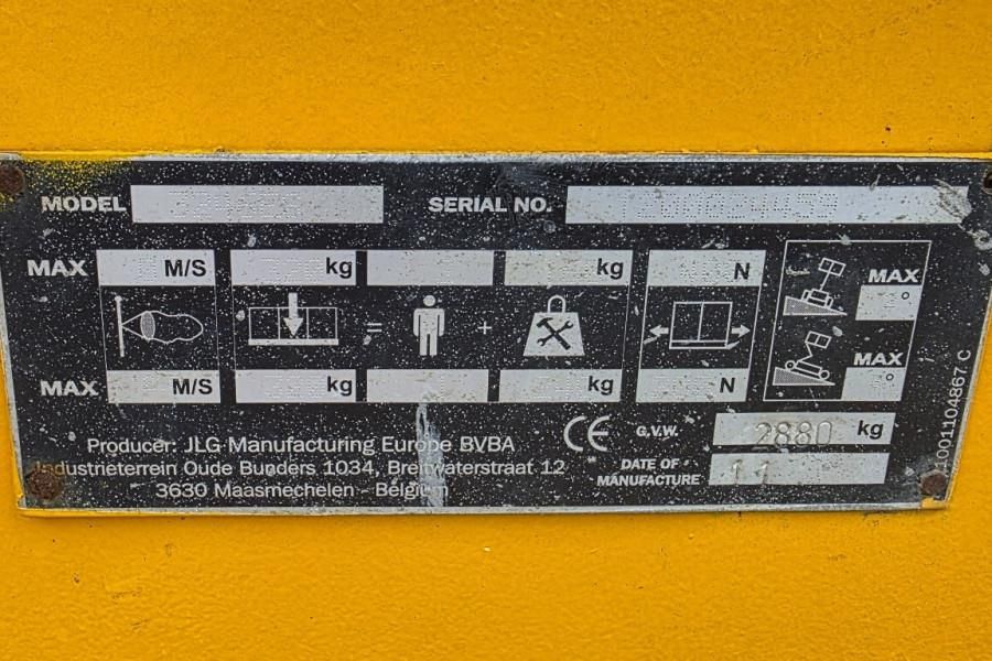 JLG 3246ES Electric, 11.7m Working Height, 320kg Capac