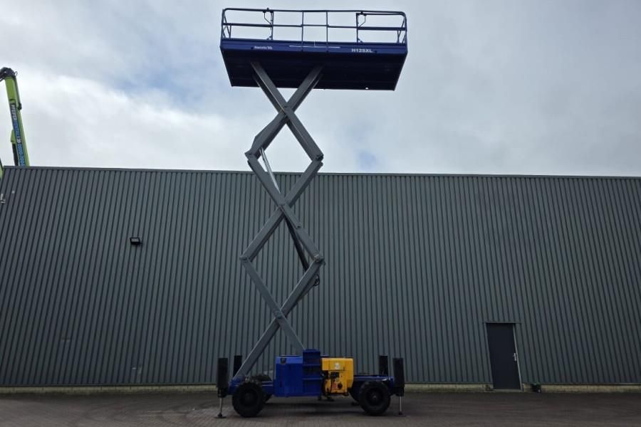 Haulotte H12SXL Diesel, 4x4 Drive, 12m Working Height, 700k