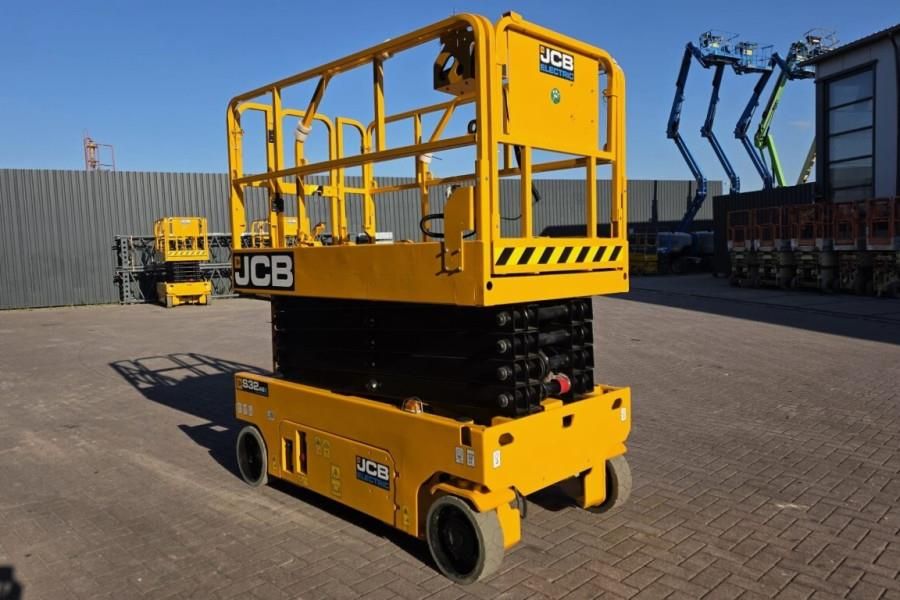 JCB S3246E Electric, 12m Working Height, 320kg Capacit