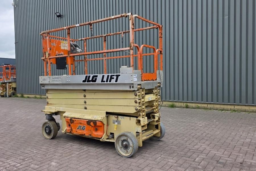 JLG 3246ES Electric, 11.7m Working Height, 320kg Capac