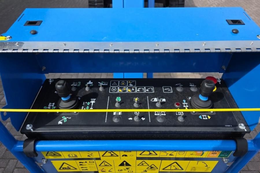 Genie S65XC Trax Valid inspection, *Guarantee! Diesel, 4