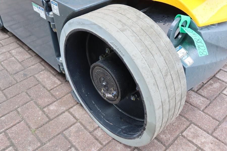 Haulotte HA12CJ+ Electric, 12 m Working Height, 7.2m Reach,