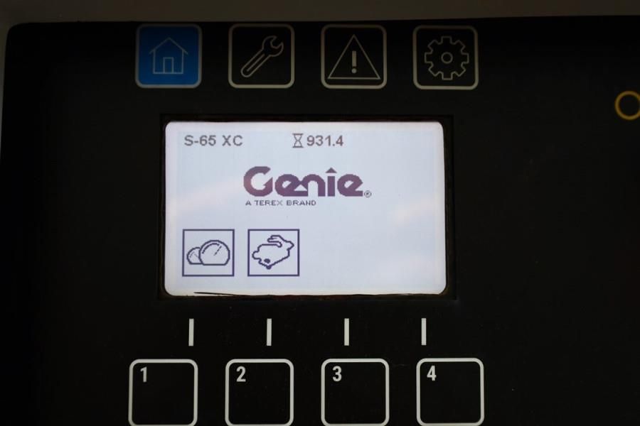 Genie S65XC Diesel, 4x4 Drive, 21.8m Working Height, 16.